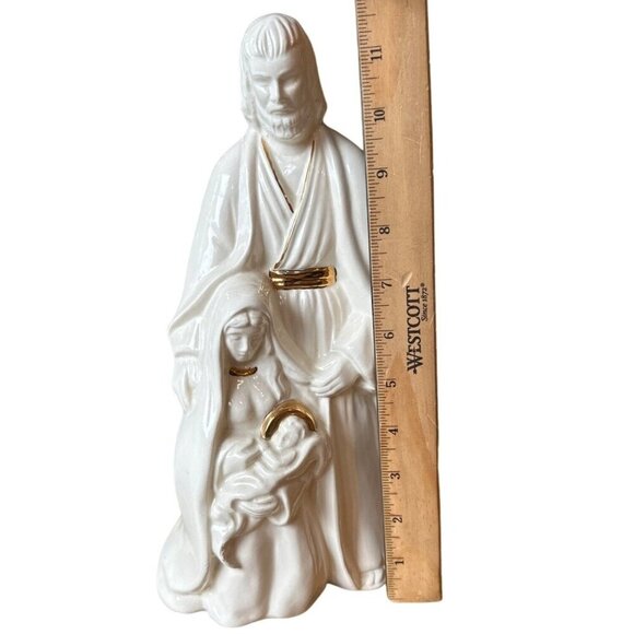 Ceramic nativity scene Jesus, Mary & Joseph 12 in ivory gold - Picture 2 of 7